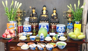 Cúng Phật hàng ngày thì nên cúng những gì cho đúng lễ?